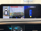 【パノラミックビューモニター】クルマの斜め後ろや真横など、目が届きにくい箇所も確認できるため、いち早く障害物に気が付くことができて安心ですね♪