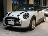新しく入荷いたしました!こちらのMINIについてのご質問、お見積もりのご用命は、お気軽に0078-6002-369993MINI一宮までご連絡ください。