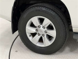 タイヤサイズは265/65R17!純正アルミホイール!納車前の点検時にタイヤ交換させていただきます!