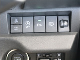 『1台』のお車に対して、こだわって仕入れを行っております。オプション装備装着車となります!