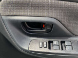 運転席窓操作部