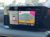アラウンドビューモニターが、駐車をサポートしてくれますよ!
