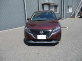 全国の日産ディーラーにて保証対応が可能です。お近くのお客様はもちろん遠方のお客様もご安心ください。