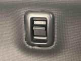 WEB掲載時にはお車に付いている装備と、様々な写真をたくさん載せるように心がけております。1台1台特徴をとらえたキャッチコメントを掲載しています。