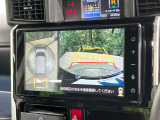 【パノラミックビューモニター】専用のカメラにより、上から見下ろしたような視点で360度クルマの周囲を確認することができます☆死角部分も確認しやすく、狭い場所での切り返しや駐車もスムーズに行えます。