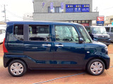 ご成約のおクルマ全て、エンジンオイルを交換してご納車させていただきます!また、点検時に消耗品の状態確認も行い必要に応じて新品交換させていただきます!