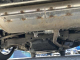 下回りの状態です。錆が少ない車です。