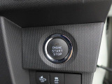 当社は購入後のアフターケアを大切にしております。納車後、1ヶ月無料点検、半年ごとにあんしん点検、12ヶ月法定点検の誘致をします。また車検までの点検をセットにした『ワンダフルパスポート』を販売中です。