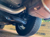 お車を安心してお乗りいただく為には、足回りの定期点検が欠かせません。サービスサポート(有償保証)では無料点検もご提供しており、安心のカーライフをお過ごしいただけるサポート体制が整っています。