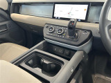 ◆LIBERALAは、輸入車選びの新たなスタイルを提案するインポート・セレクト・ブランドです。オーナー様となる方がクルマから直接感じる感性を第一にした、最良の一台との出会いをコーディネートいたします。