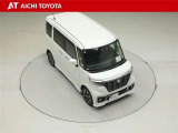 両側パワースライドドア付きだから、狭い駐車スペースなどでの乗り降りラクラク♪小さなお子さまのいるご家庭には嬉しい装備です。