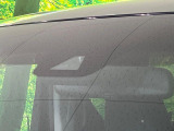 【トヨタセーフティセンス】走行中に前方の車両等を認識し、衝突しそうな時は警報とブレーキで衝突回避と被害軽減をアシスト。より安全にドライブをお楽しみいただけます。