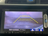 【バックモニター】後ろのカメラの映像をモニターに映し出すことができます!後方の見えない死角や、障害物との距離感をしっかり確認することができます!駐車が苦手な方におすすめです。