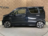 ■充実のアフターサービス■ 車の販売はもちろん、自社整備工場・自社鈑金工場・オイル交換&点検専門店舗を完備しておりますので納車後もお客様のカーライフをトータルでサポートいたします。