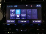 【オーディオ選択画面】AM/FMの切替や、交通情報もこちらの画面から選択できます。