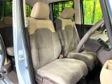 運転席シート廻りは使用感も少なく、良好な状態となっています。丁寧に使われていたことがよくわかりますね。