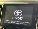 【9インチ ディスプレイオーディオ】大画面ディスプレイへお持ちのスマートフォンと連携して、ナビやbluetoothでの音楽再生が可能です♪デザインはもちろん操作性も良好!別途ナビ機能の取付可能です♪