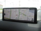 マツダコネクトの10.25インチワイドセンターディスプレイです。『Android Auto』『Apple CarPlay』や独自のコネクテッドサービスに対応したインターフェイスシステムです。
