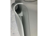 ドアにも小物入れ