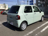 ボディカラーはセラミックグリーン<G61>です。