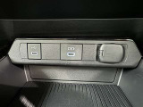 シガーソケット用の充電器が使用可能です!