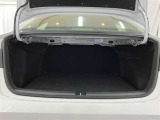開口部の広いラゲージスペースは、ゴルフバックなどの荷物もラクラク積み込めます。