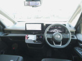 展示車両は全車 クリーニング済。 専門業者さんにて内外装ともにキレイにしてご納車いたします。 また別途、各種コーティングもうけたまわってます。