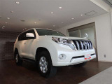 ランドクルーザープラド 2.8 TX ディーゼル 4WD 