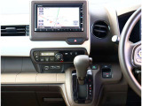【車屋】として、長く車業界に従事した経験豊富なスタッフが多数在籍しております。