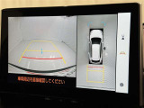 バックモニター付なので後退時に後方が見えるので安心。 車は構造上、死角がたくさんなので万が一を考えると必須ですね。 あくまで補助の為の装備、バックは目視で確認する事が重要ですよ。