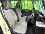 運転席シート廻りは使用感も少なく、良好な状態となっています。丁寧に使われていたことがよくわかりますね。