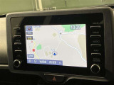 ディスプレイオーディオを装備。スマホとクルマをつなぐことで、これまでのナビに加えて、いろんなサービスが楽しめます。