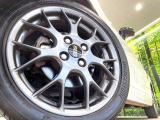 【BBS製16インチアルミホイール】大人気メーカーのホイールを装備♪軽量・高硬度のアルミホイールは、ハンドリング・加速など、走りの質を向上してくれます♪