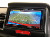 【バックカメラ】リバースにするだけで映ります、後方の安全確認や、狭い駐車場での車庫入れ、雨の日や夜間など視界の悪い時に便利です!安全にバックする為には欠かせない装備です。