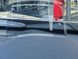 車速やナビのルート誘導などを表示してくれるアクティブ・ドライビング・ディスプレイ。視線や焦点調節が少なく済み、気持ちよく安全に運転を楽しめます。