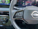 ステアリングスイッチで車両状態の確認、設定やナビ機能の操作もハンドルを握りながら可能になります☆