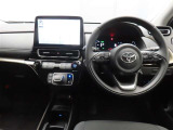 ぜひ展示車の運転席に座ってみてください。