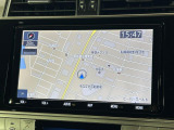 【メーカー純正9インチナビ】インテリアに溶け込むスタイリッシュな「専用設計」メーカーナビを装備♪視認性や操作性など基本性能にも優れ、より上質なカーライフをお楽しみいただけます。