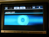 純正CD/AM/FMオーディオを装備です。Bluetooth装備ですのでスマホと通信で音楽が聴けます。