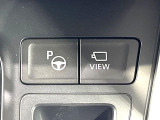 【リモート機能つきアドバンストパーク】専用スマートフォンアプリの使用で、車外から遠隔駐車・出庫が可能な先進機能。広い場所で乗り降りしたい時に便利です♪