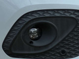 禁煙車 Macchiato Beigeインテリア MBUX キーレスゴー 235/55R18