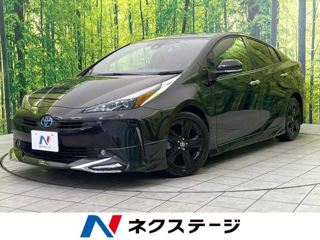 トヨタ プリウス 