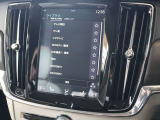 テレビはフルセグチューナーを装備しているため、高画質で視聴を楽しめます 番組表も表示できるため、チャンネルを回すことなく内容を確認できます
