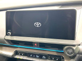 【12.3インチワイドナビ】高級感とインパクトのある大型ワイドナビを装備。各種オーディオ操作はもちろん、横長ワイド画面でのマップ2分割表示など、利便性も高いナビです♪