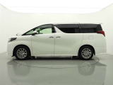 こちらの車両は、ご購入後も継続して安心メンテナンスを提供させていただく為、岐阜県内のお客様への販売・登録に限らせていただきます。
