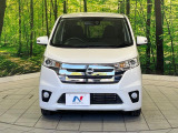 弊社では、全車『修復歴なし』のお車のみ取り扱っております。専任バイヤーによる厳選した仕入れの後、入庫後の車両チェックを行い、ネクステージが認定した高品質な中古車をご提供しております。