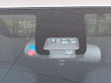 【トヨタセーフティセンス】走行中に前方の車両等を認識し、衝突しそうな時は警報とブレーキで衝突回避と被害軽減をアシスト。より安全にドライブをお楽しみいただけます。