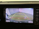 バックガイドモニターで、後方を確認しながら安心して駐車することができます。運転初心者も熟練者も必須の機能ですよ!