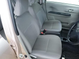 ゆったりとした運転席です!