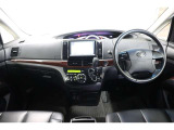 広々とした運転席まわりで、快適ドライブが楽しめます!